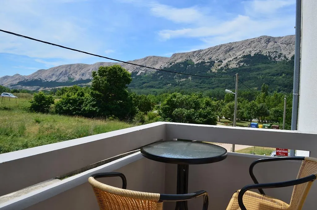 Apartments Mira Baška 0*,